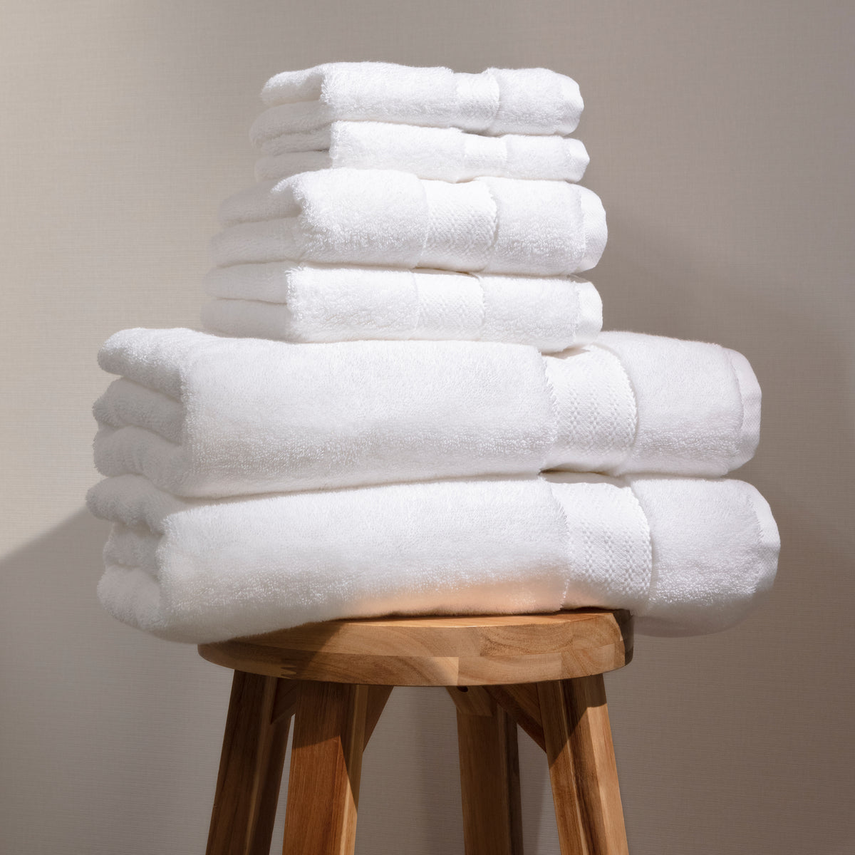 70X140CM100％Cotton Classic Luxury Bath Towels Hotel spa Bathroom Towel  Super Soft, Fluffy, and Absorbent